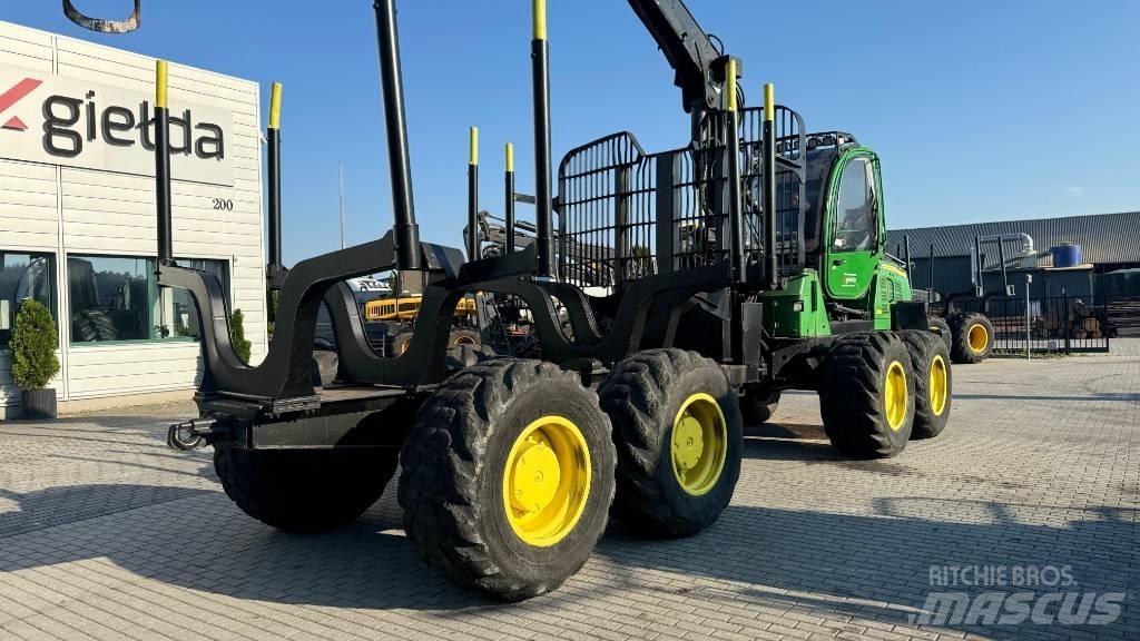 John Deere 1210 E Forvarderi