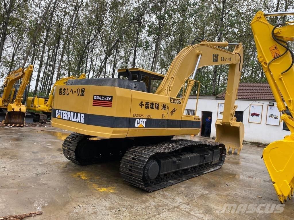 CAT E200B Kāpurķēžu ekskavatori
