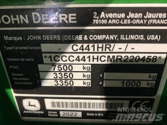 John Deere C441 R Rituļu preses