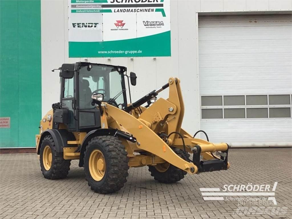 CAT 908 HL-14 Iekrāvēji uz riteņiem