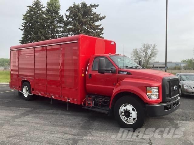 Ford F 650 Dzērienu piegāds kravas mašīnas