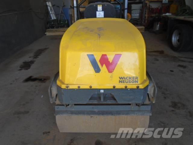 Wacker Neuson RD 12 Divvalču grunts veltņi