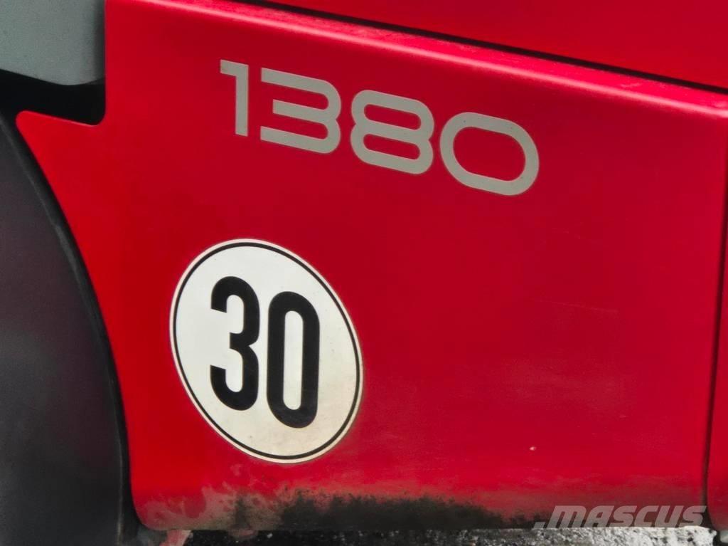 Weidemann 1380 Iekrāvēji uz riteņiem