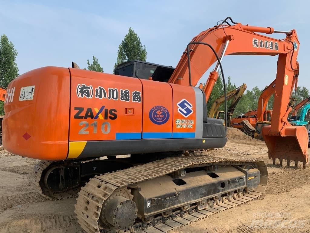 Hitachi ZX210G Kāpurķēžu ekskavatori