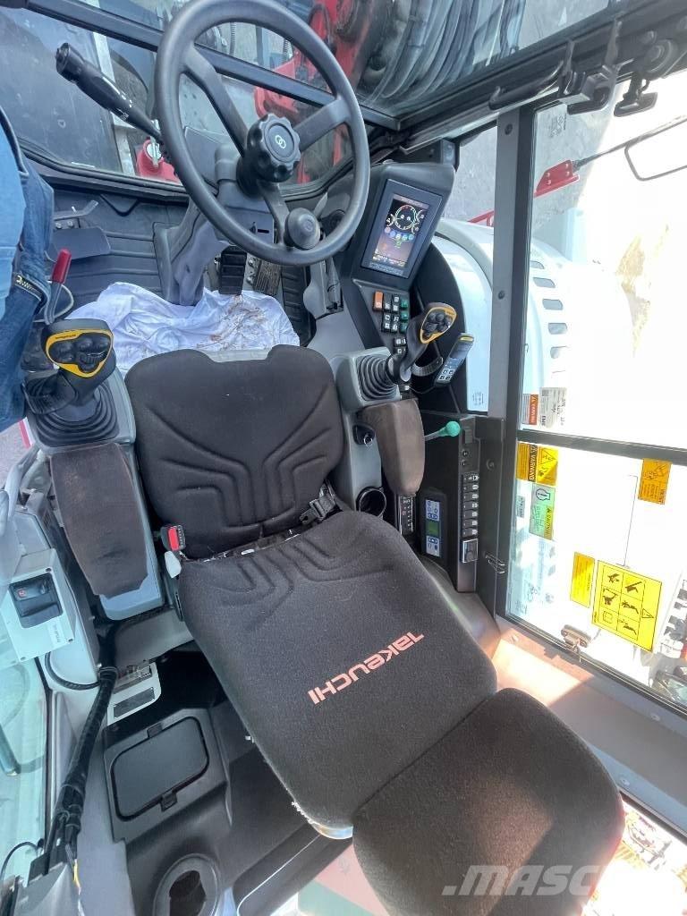Takeuchi TB 295W Ekskavatori uz riteņiem