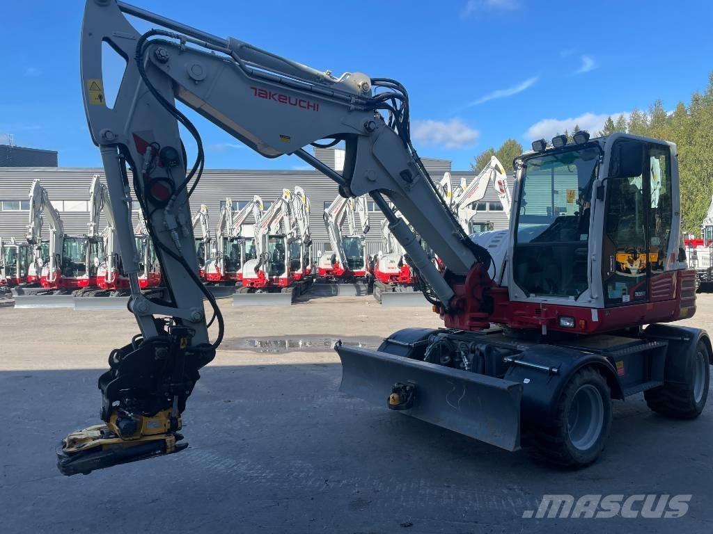 Takeuchi TB 295W Ekskavatori uz riteņiem