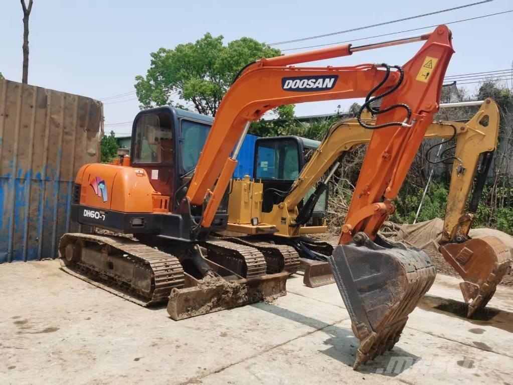 Doosan DH 60-7 Mini ekskavatori < 7 t