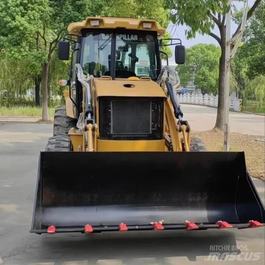 CAT 420 F Ekskavatori-iekrāvēji