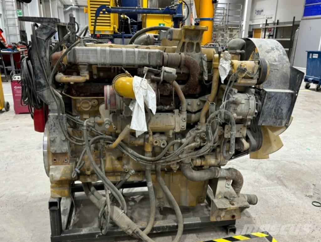 CAT C 13 Kāpurķēžu ekskavatori