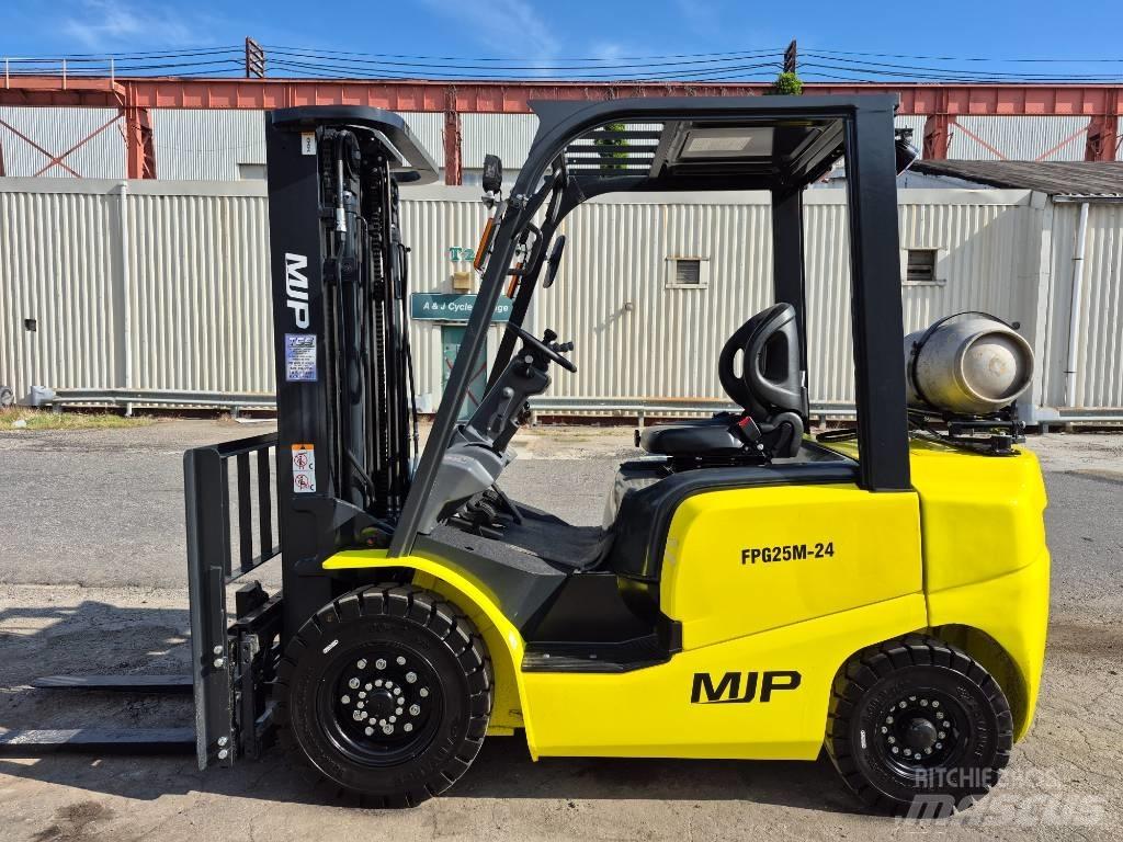 MJP FPG25M-24 Autokrāvēji - citi