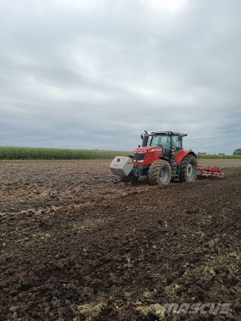 Massey Ferguson 7726 Traktori