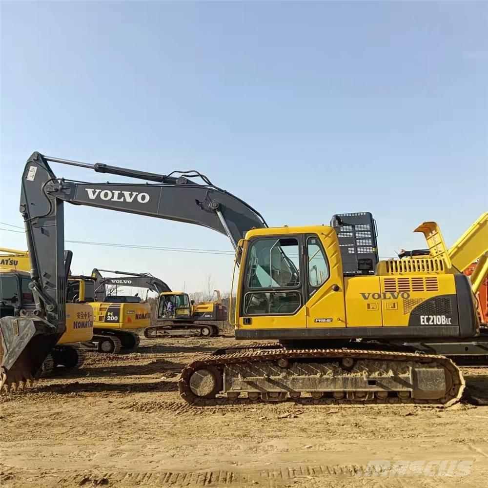 Volvo EC210B Kāpurķēžu ekskavatori