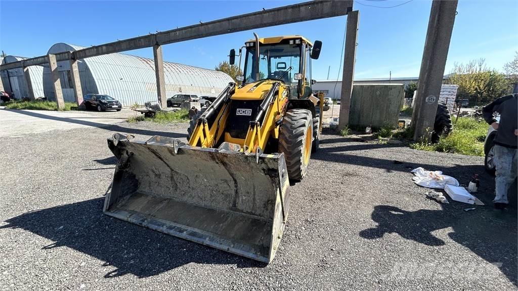 JCB 4CX PRO Ekskavatori-iekrāvēji