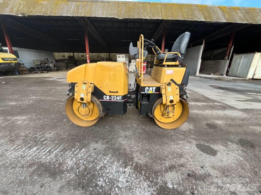 CAT CB 224E Divvalču grunts veltņi