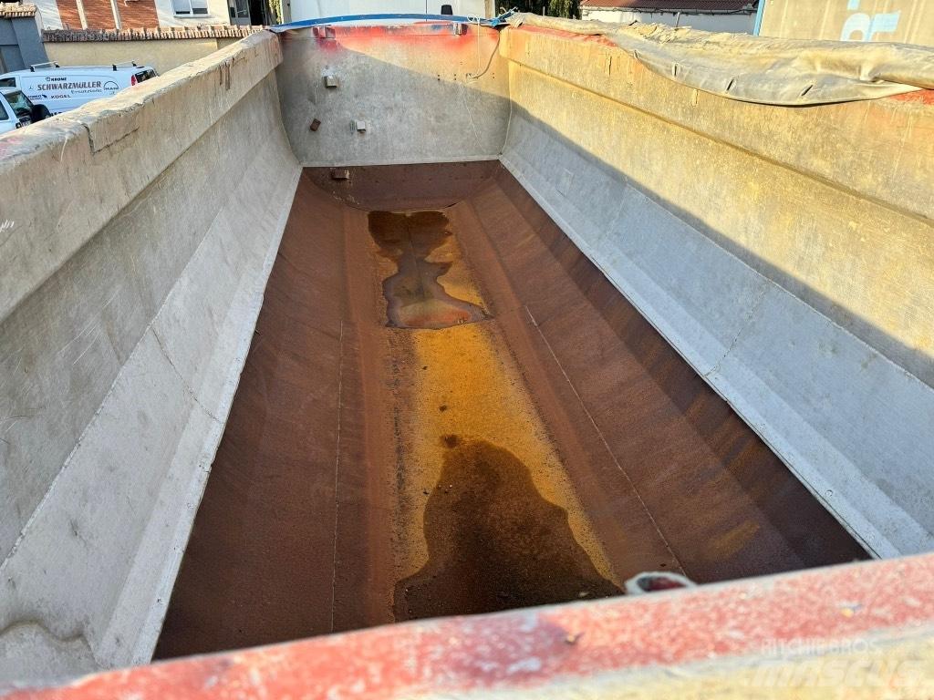 Kempf SKM 35/3 Piekabes pašizgāzēji
