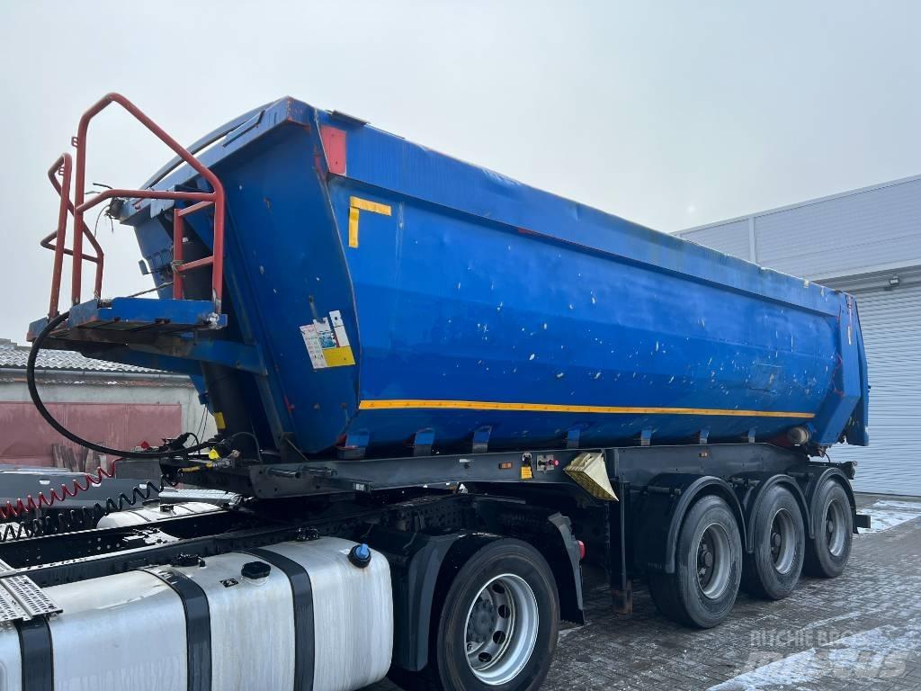 Kempf SKM 35/3 Piekabes pašizgāzēji