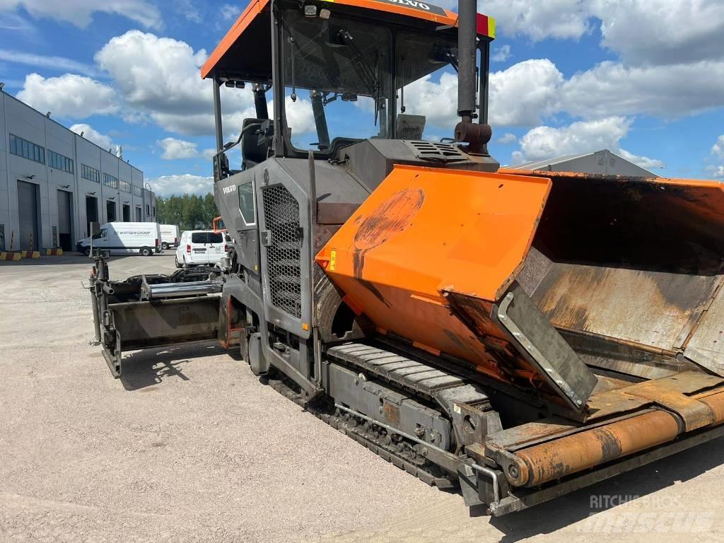 Volvo 4820D Asfalta klājēji