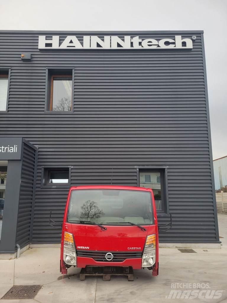 Nissan Cabstar Kabīnes un interjers