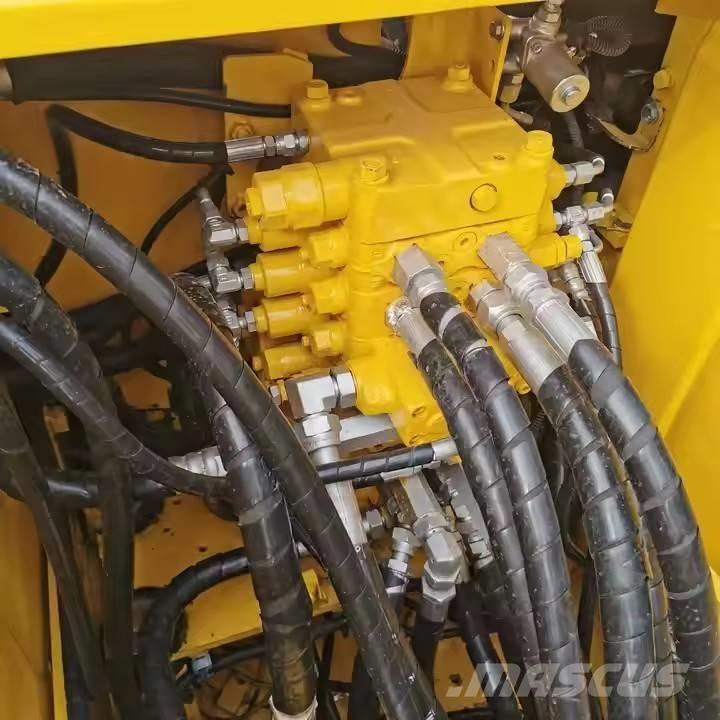 Komatsu PC 120 Kāpurķēžu ekskavatori