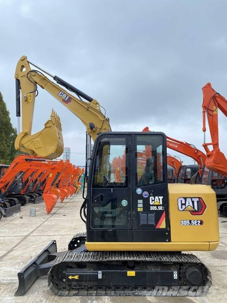 CAT 305.5 Kāpurķēžu ekskavatori