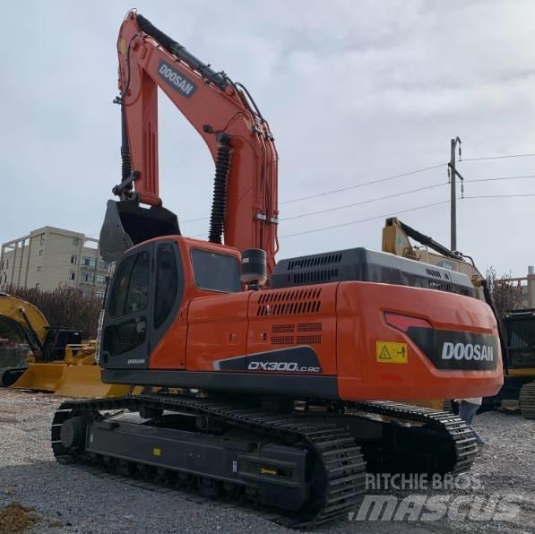 Doosan DX 300 LC-9C Kāpurķēžu ekskavatori