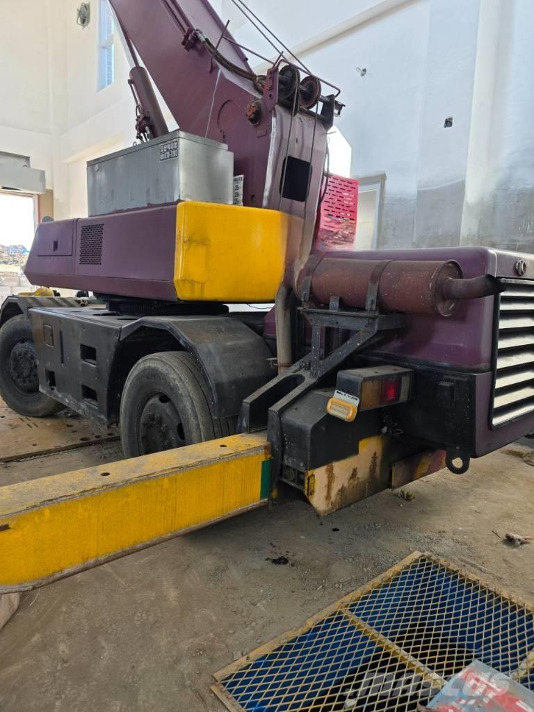 Kato MR 100 Celtņi nelīdzenām virsmām