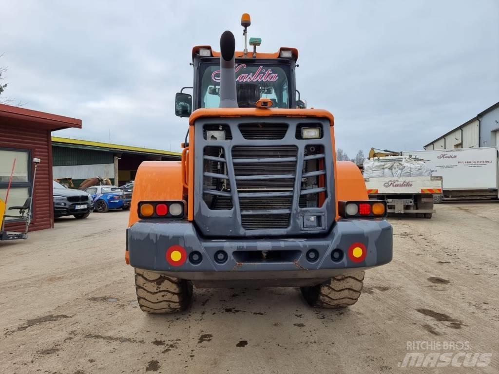 Doosan DL 200-3 Iekrāvēji uz riteņiem