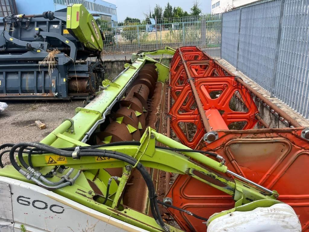 CLAAS C 600 Ražas novākšanas galvas