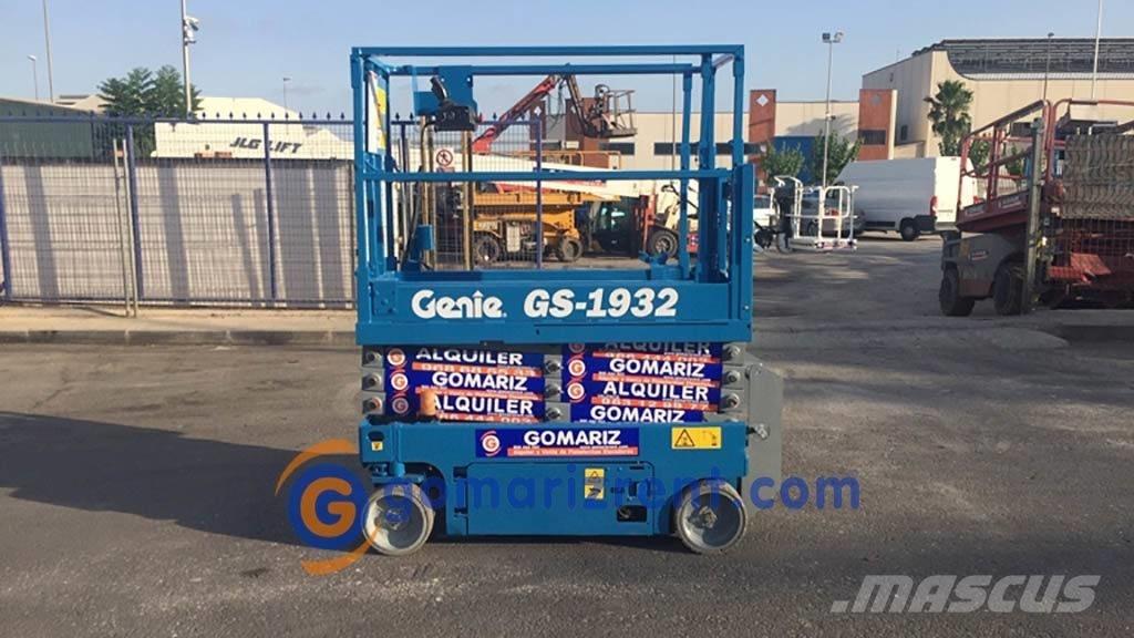 Genie GS 1932 Šķerveida pacēlāji