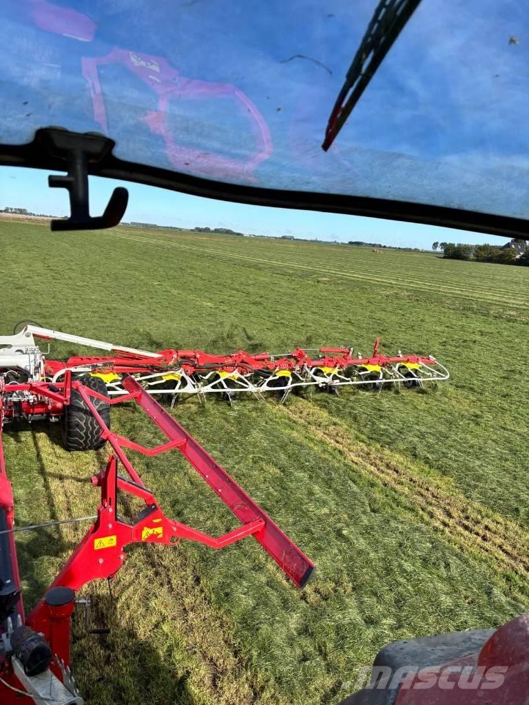 Pöttinger HIT 16-18 Grābekļi un siena ārdītāji