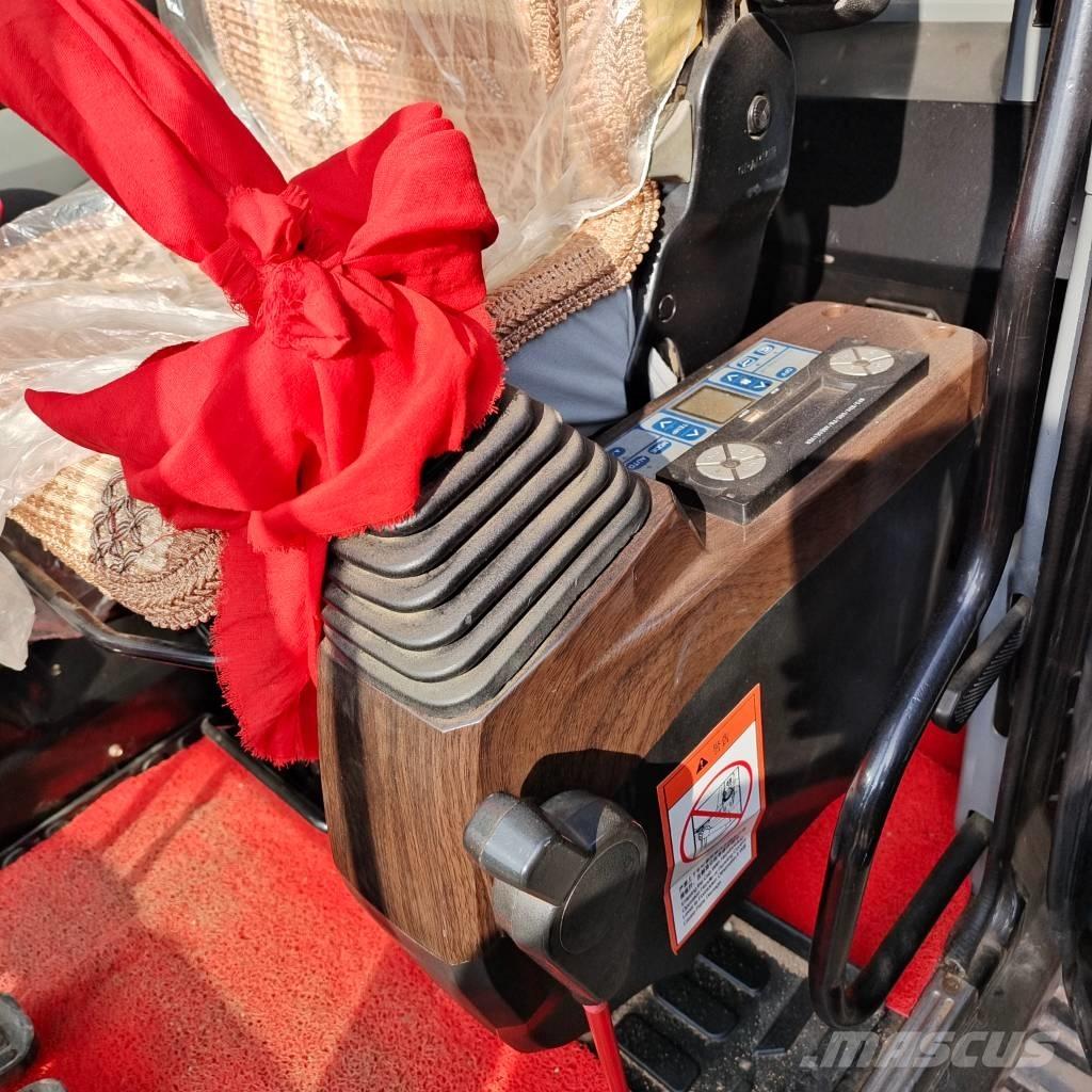 Sany SY 215 C Kāpurķēžu ekskavatori