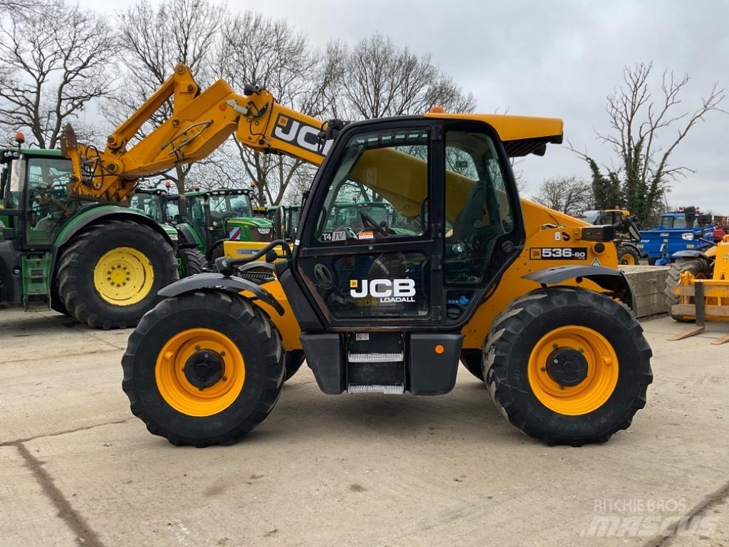 JCB 536-60 Agri Plus Lauksaimniecības pacēlāji