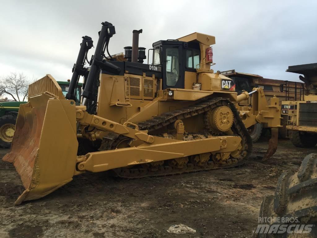 CAT D 10 N Kāpurķēžu buldozeri