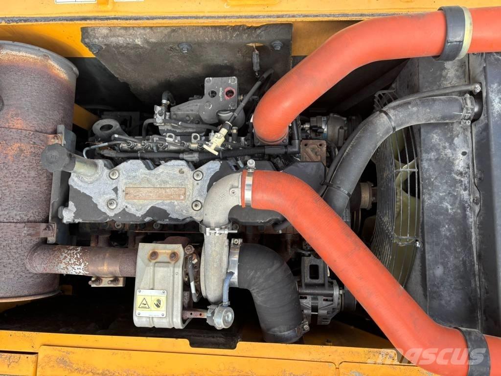 Hyundai 140W-9 Ekskavatori uz riteņiem