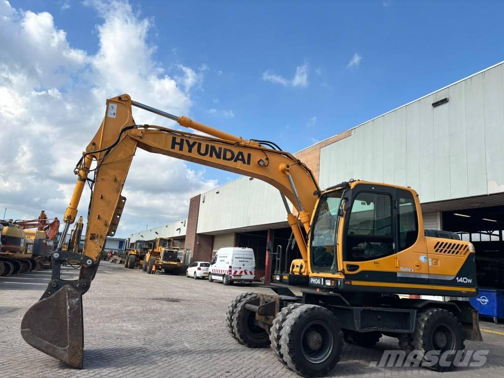 Hyundai 140W-9 Ekskavatori uz riteņiem