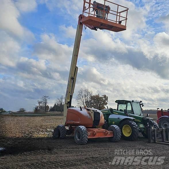 JLG 600AJ Strēles pacēlāji