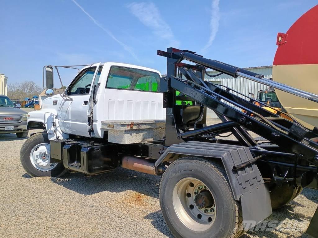 GMC C8500 Atkritumu izvešanas transports