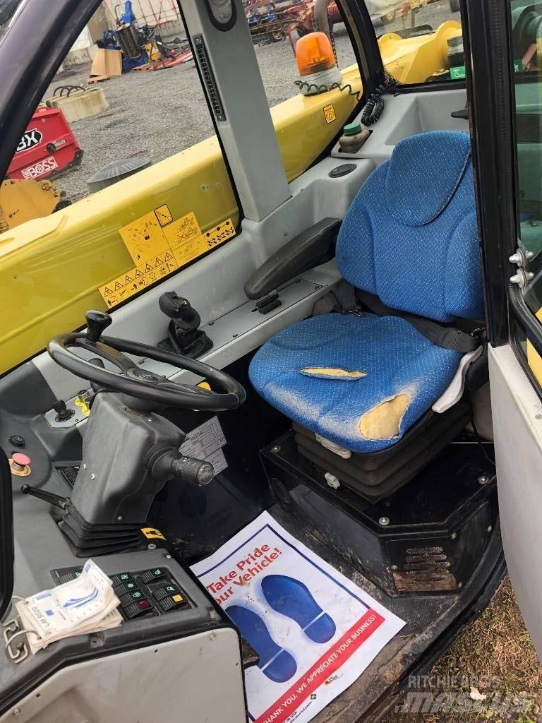 New Holland LM 5020 Teleskopiskie manipulatori