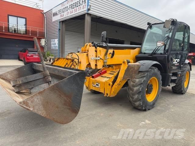 JCB 540-140 Teleskopiskie manipulatori