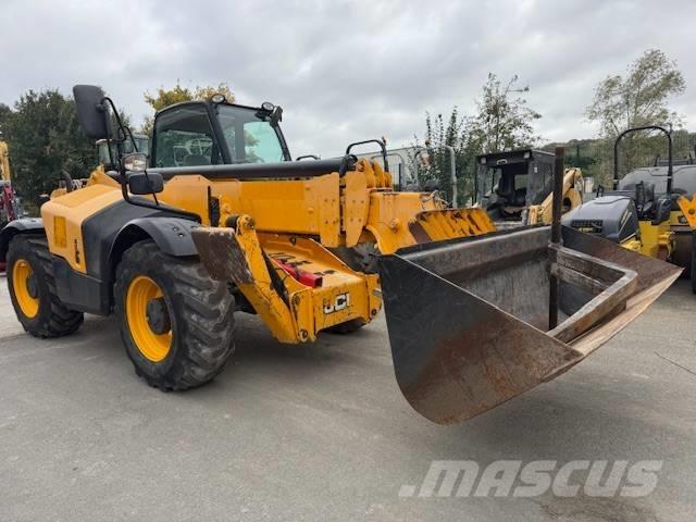 JCB 540-140 Teleskopiskie manipulatori