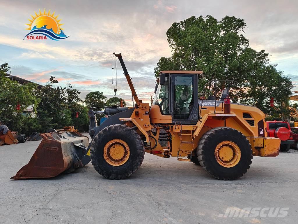 Volvo L 120 Iekrāvēji uz riteņiem