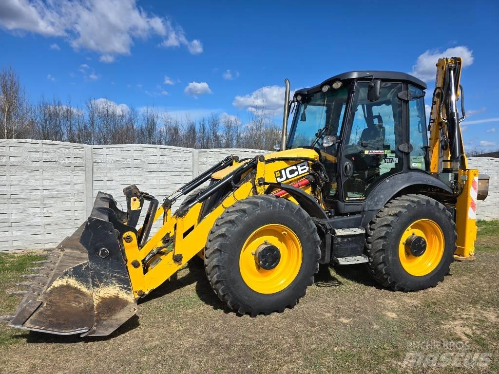 JCB 4 CX Ekskavatori-iekrāvēji