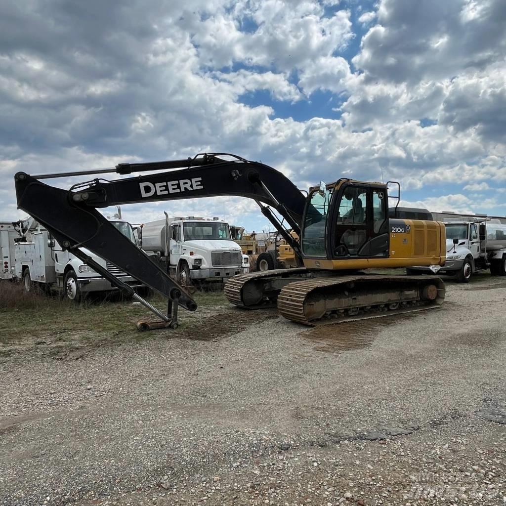 DEERE 210G Kāpurķēžu ekskavatori