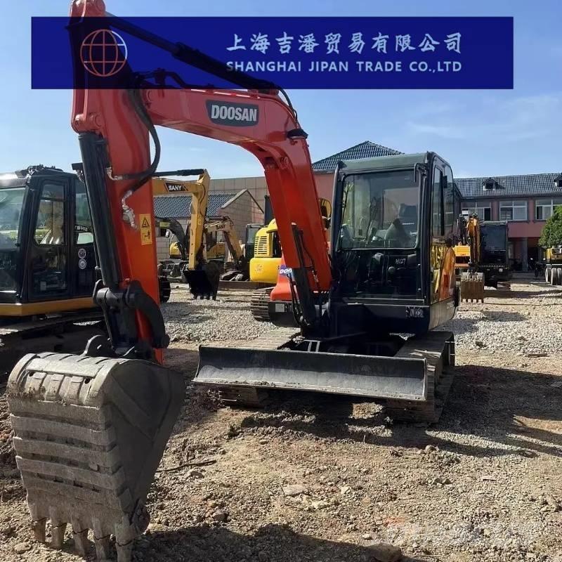 Doosan DX 60 Mini ekskavatori < 7 t