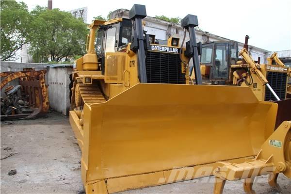 CAT D 7 R Kāpurķēžu buldozeri
