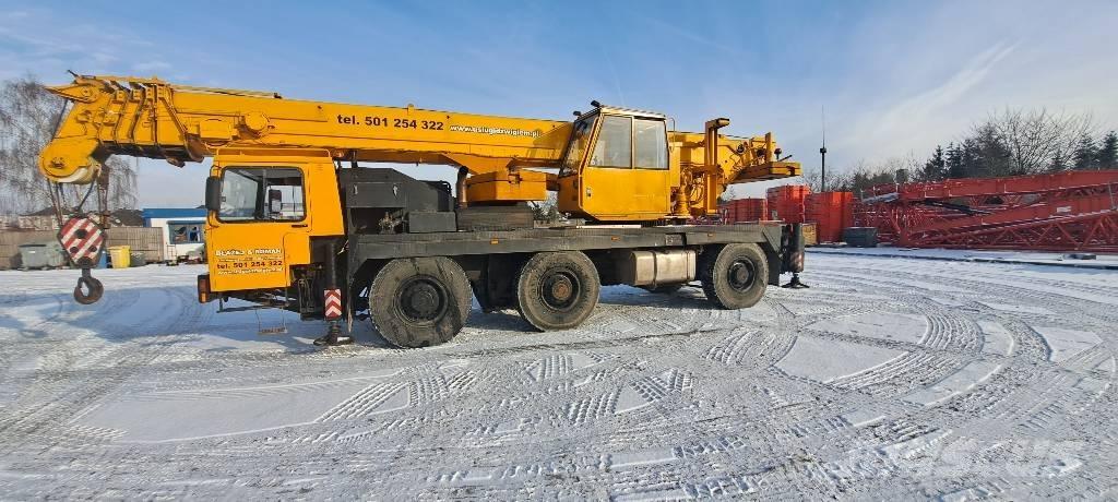 Liebherr LTM 1050 Visurgājēji celtņi