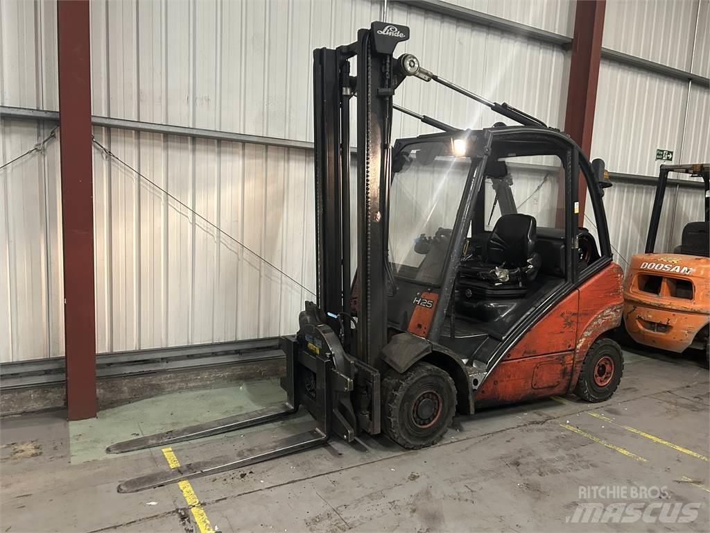 Linde H25T LPG tehnika