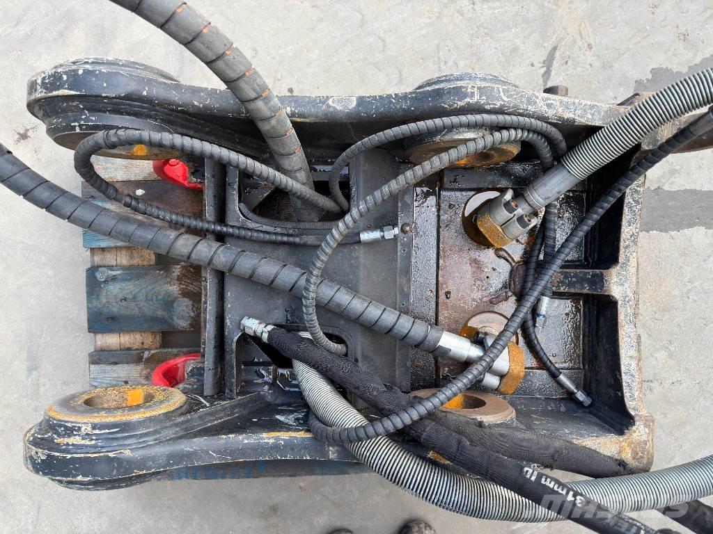 OilQuick OQ80 - 336F Ātrie savienotāji