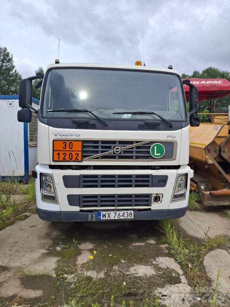  Volvo/Stokota FM/CS Autocisterna