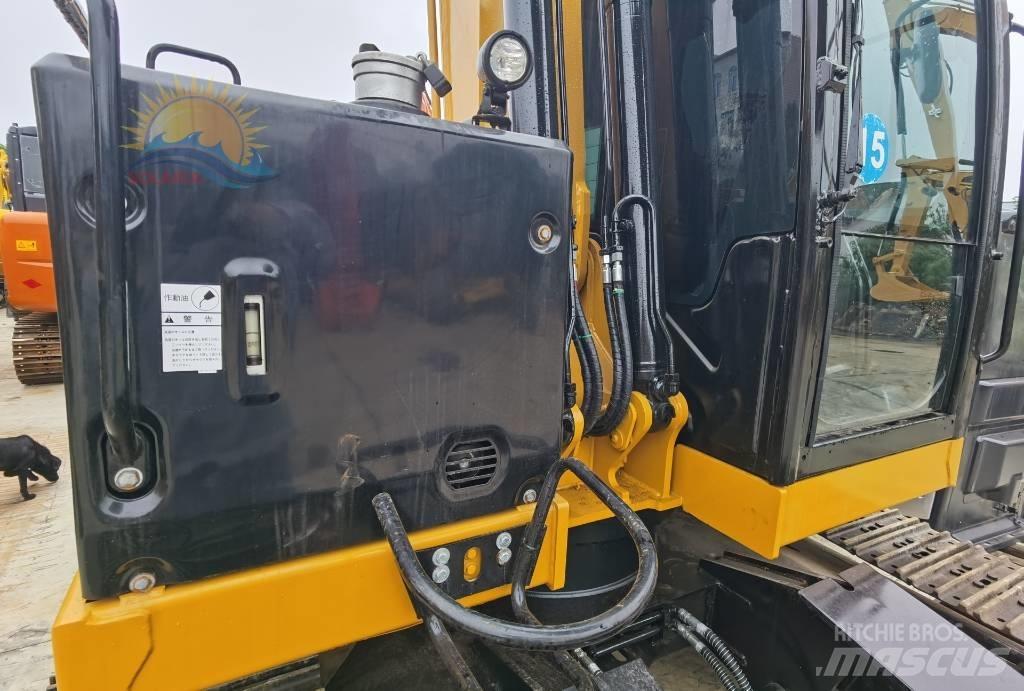 CAT 310 Kāpurķēžu ekskavatori
